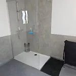 Centre *
